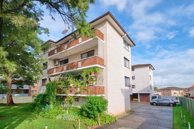 9/11-13 Hardy Street, NSW 2165