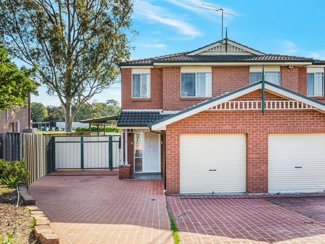 3B Palm Close, NSW 2168