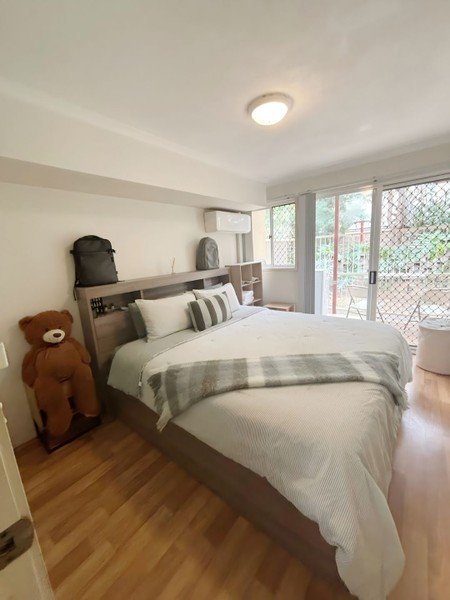 33 Lagonda St, QLD 4103