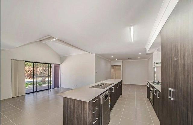 12 Beaton Street, WA 6107