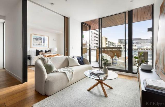 602/123 Pelham Street, VIC 3053