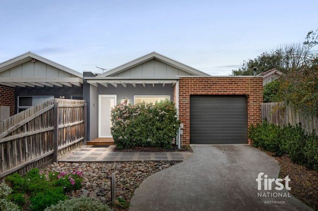 2/34 Tarneit Road, VIC 3030