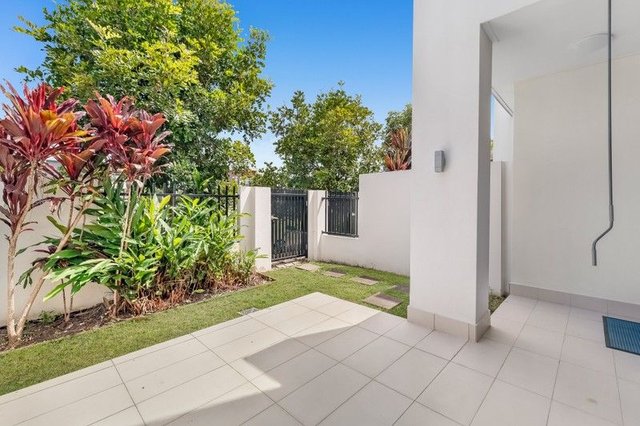 6 Mayfair Lane, QLD 4212