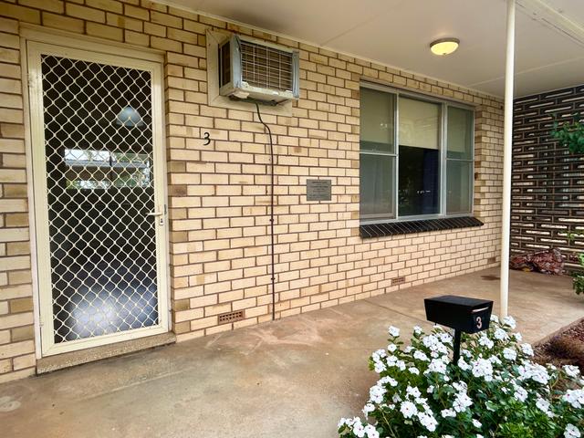 3/176 Cowabbie Street, NSW 2701