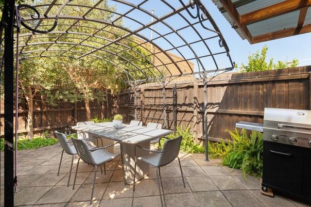 8 Darling Street, VIC 3002