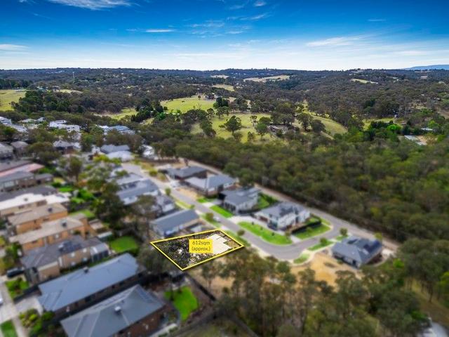 10 Botanica Court, VIC 3089