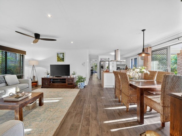 6 Foundation Street, QLD 4301