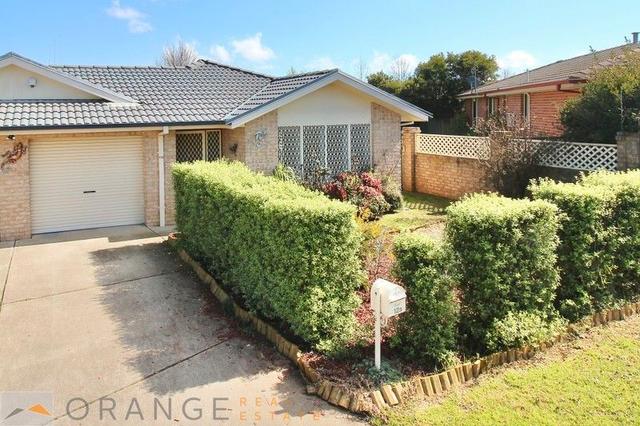 1/12 Wisteria  Place, NSW 2800