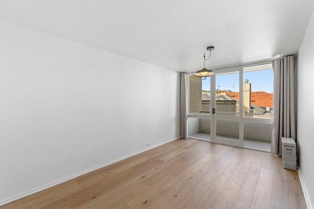 11/101 Gipps Street, VIC 3002