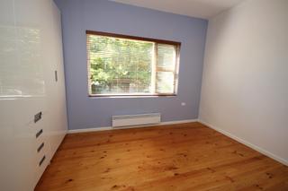 Bedroom (2014-10-15)