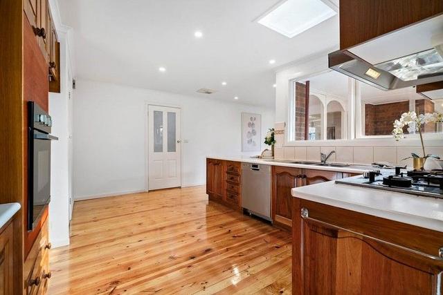 7 Dinadan Court, VIC 3150