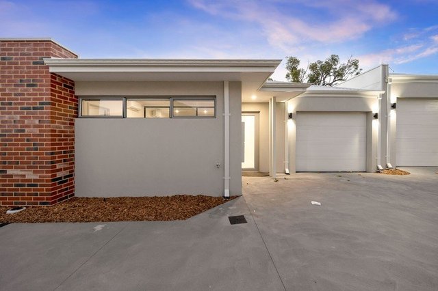 11B Ringmer Way, WA 6061