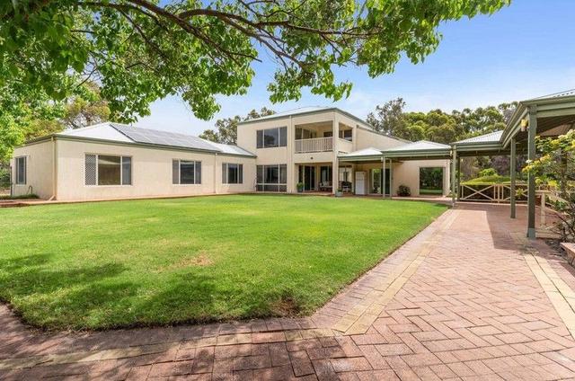 41 Brae Road, WA 6057