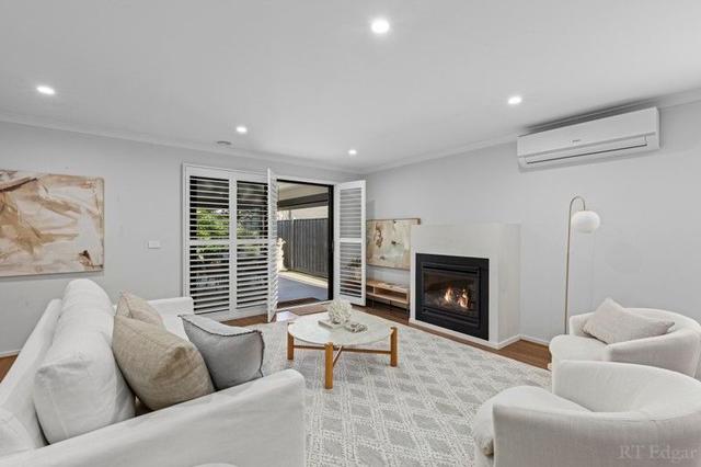 24 Triton Circuit, VIC 3225