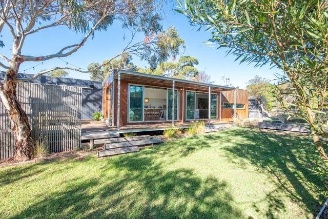 11 Gordon Street, VIC 3929