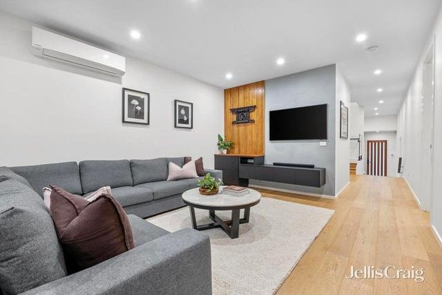 9a Sweetland Road, VIC 3128