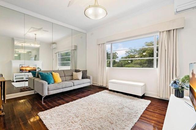 3/32 Queens Road, VIC 3000