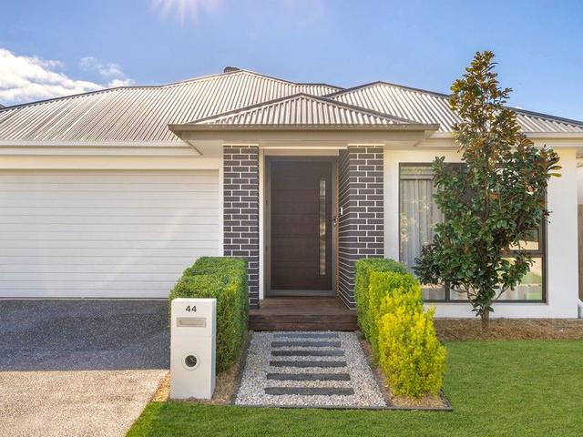 44 Palatial Crescent, QLD 4504