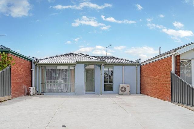 13 Rostron Way, VIC 3064