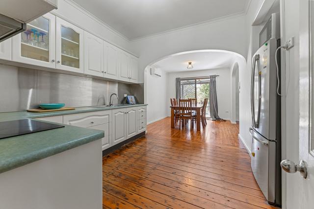 11 Cossack Street, NSW 2582