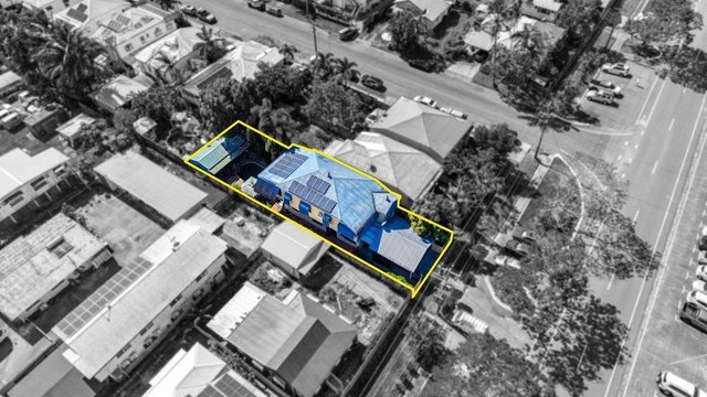 254 Draper Street, QLD 4870