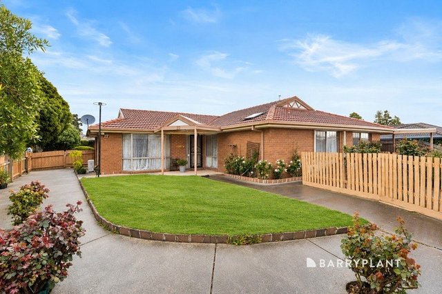 27 England Walk, VIC 3805