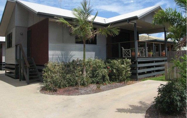 1/12 Kennedy St, QLD 4740