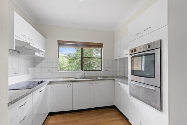 6/61 Windsor Rd, NSW 2160