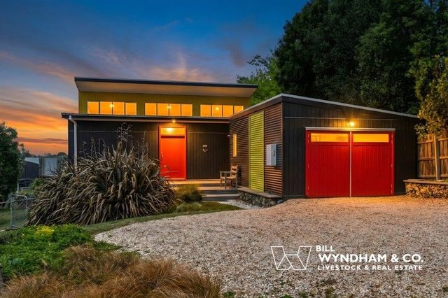 16 Clifton Close, VIC 3875