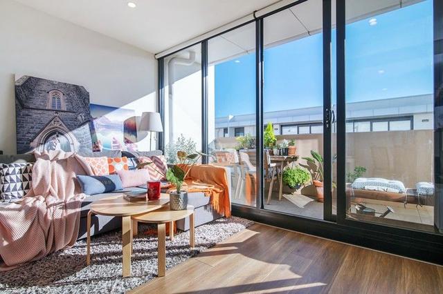 602/70 Batesford Road, VIC 3148