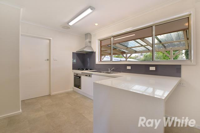 1/44 Allister Close, VIC 3180