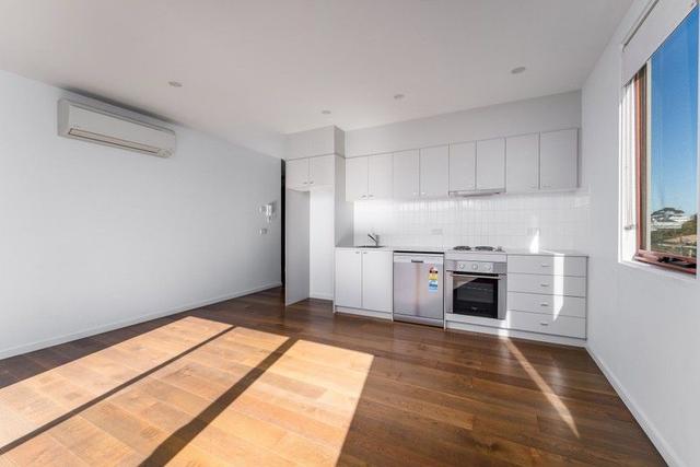 17/317 Hawthorn Road, VIC 3162