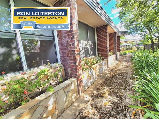 98 Thompson St, NSW 2590