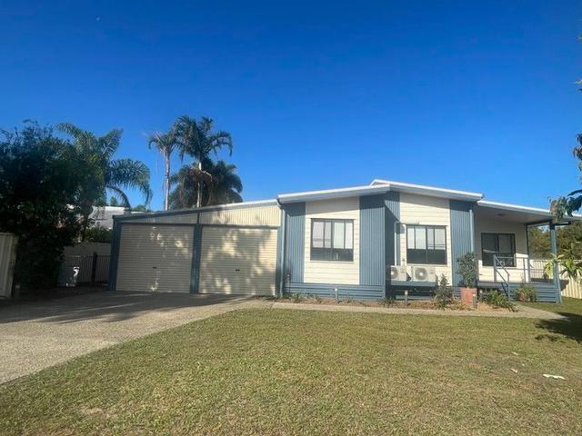 3 Melaleuca Close, QLD 4850