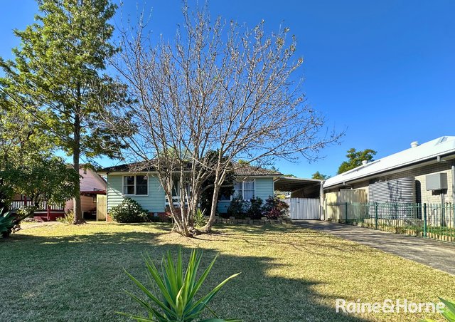 22 Sampson Crescent, NSW 2541