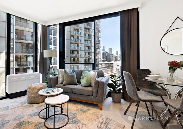 901/677 La Trobe St, VIC 3008