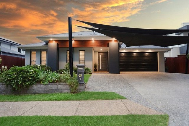 14 Christina Drive, QLD 4209