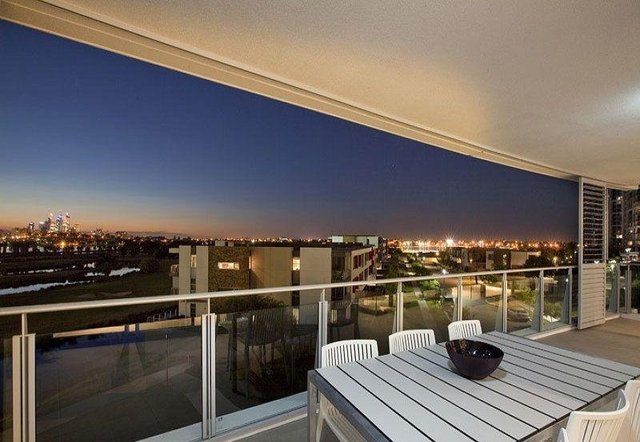 403/21 Bow River Crescent, WA 6100