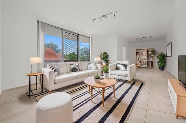 2/124 First  Avenue, NSW 2046
