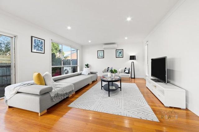 2/24 Moama Street, VIC 3019