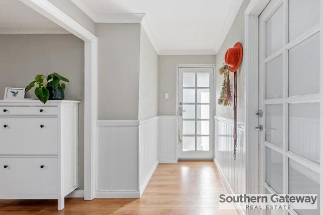 14 Georgette Way, WA 6168