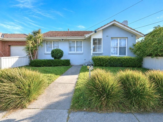 1/2 McLean Crescent, VIC 3175