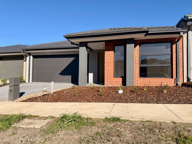 11 Runnel Street, VIC 3429