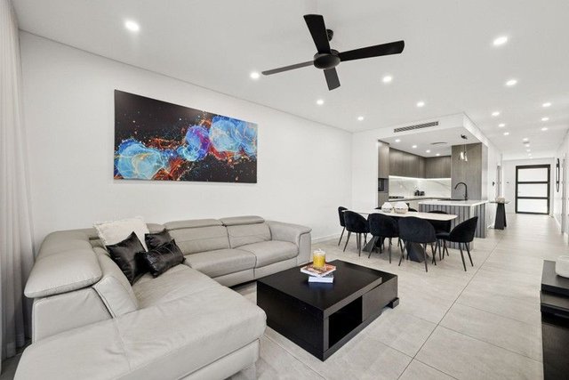 24B Toby Crescent, NSW 2213