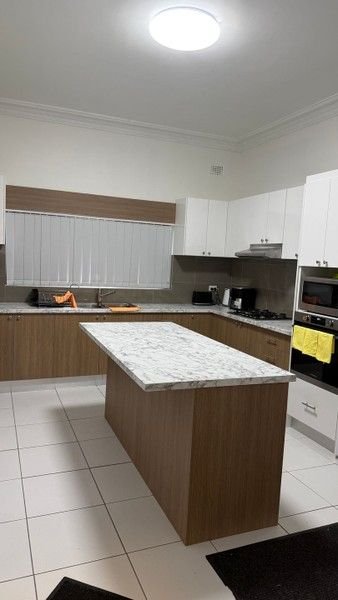 64 Jacobs St, NSW 2200