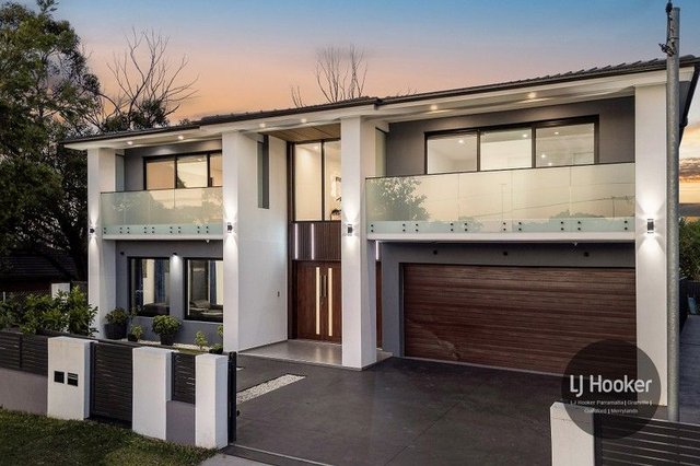 14 Lowana Street, NSW 2163