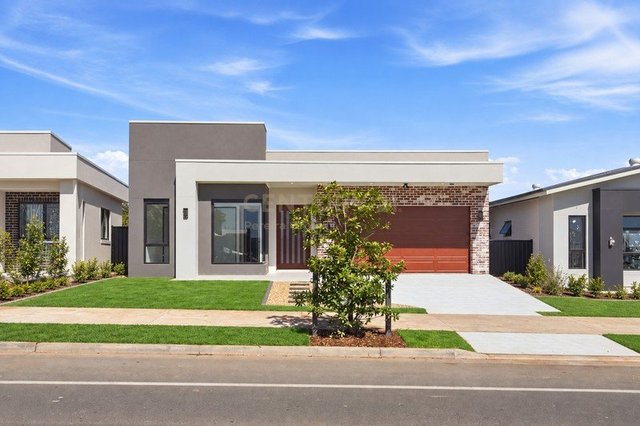 13 Harness Drive, NSW 2563