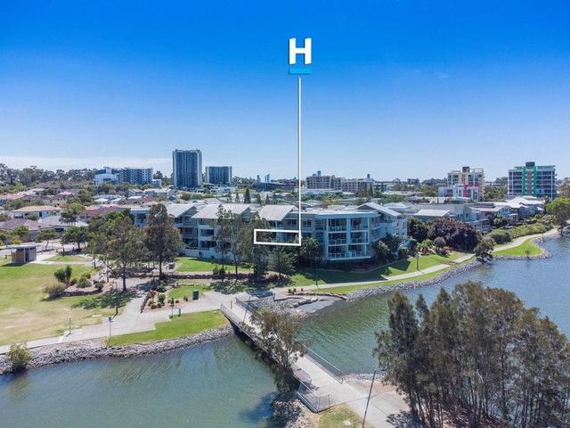 21/1 Lakefront Crescent, QLD 4227