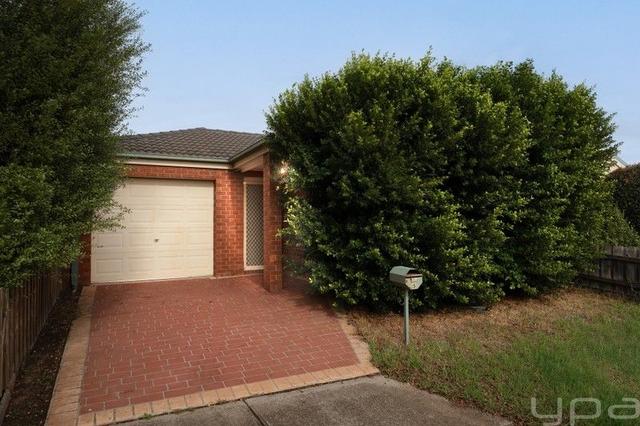 5 Fiona Court, VIC 3030