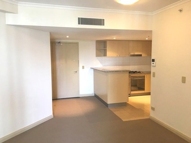 1211/2A Help Street, NSW 2067